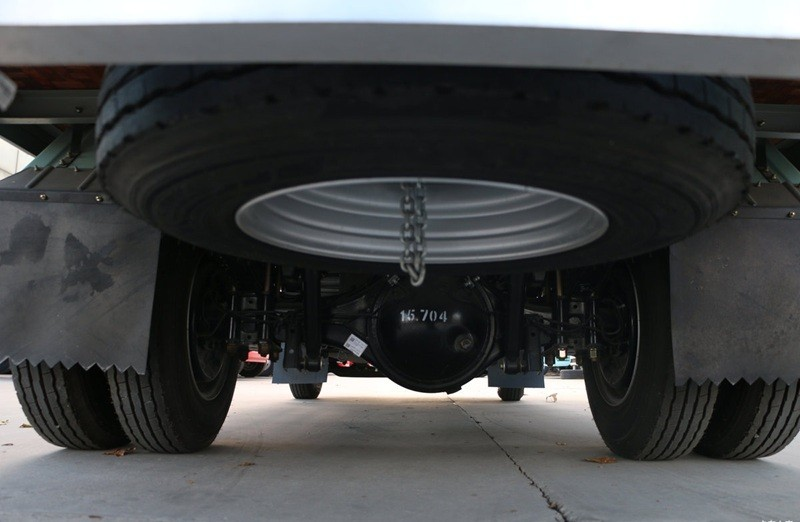 Rear axle and spare wheel inspection of the Qingling EVM100